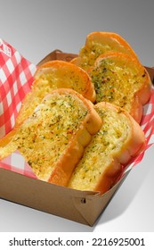 Garlic Bread Served In A Box