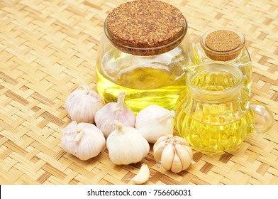 Garlic Oil With Garlic