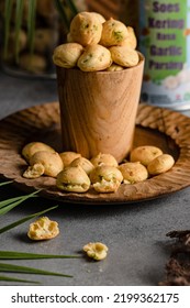 Garlic Parsley Bite Size Choux Pastry