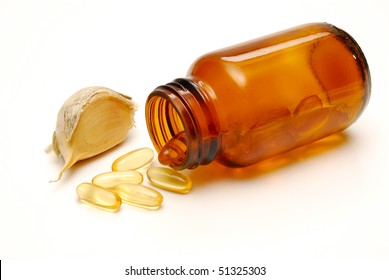 garlic tablets - Powered by Shutterstock