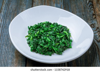 Garnish Steamed Spinach