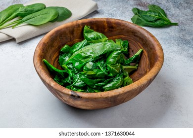 Garnish Steamed Spinach