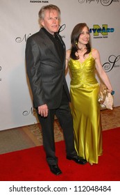 Gary Busey And Vicki Roberts At The 17th Annual Night Of 100 Stars Gala. Beverly Hills Hotel, Beverly Hills, CA. 02-25-06