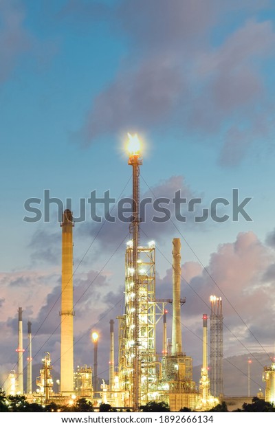 Gas flare or flare stack and flame. Combustion\
device for industrial plant i.e. petroleum refinery, chemical and\
natural gas processing plant, oil gas extraction site, oil gas well\
and offshore rig.