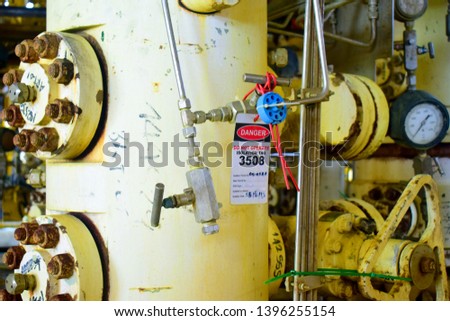 gas process valve isolation lock out tag out,Lock closed,Lock open.