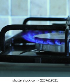 Gas Ring With Blue Flame At Home With No People Stock Photo