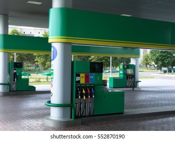 735 Total gas station Images, Stock Photos & Vectors | Shutterstock