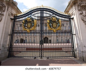 Gate At Buckingham Palace