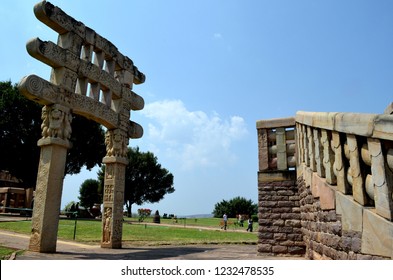 Gate Of The Great Stupa (Stupa No1) At Sanchi, Bhopal, Madhya Pradesh. It Is The Oldest Structure Originally Commissioned By The Emperor Ashoka The Great Of The Maurya Empire In The 3rd Century BC