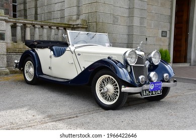 Gatehouse Of Fleet, Dumfries And Galloway, Scotland - May 20th 2017: 1930's Riley Lynx 4 Door, Open 4 Seater Tourer Car Outside Cally Place Hotel Gatehouse Of Fleet On A Riley Owners Club Rally.