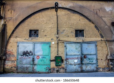 gates