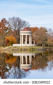 Gazebo At FDR Park In Philadelphia At Fall