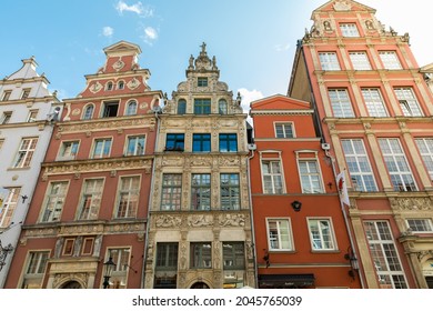 Gdansk,Poland,August,19,2021,The Front Facade Of A Tenement House In The Old Town Of Gdansk