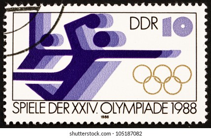 GDR - CIRCA 1988: A Stamp Printed In GDR Shows Handball, 24th Summer Olympics, Seoul, South Korea, Circa 1988