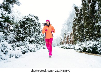 5,886 Jogging In Cold Weather Images, Stock Photos & Vectors | Shutterstock