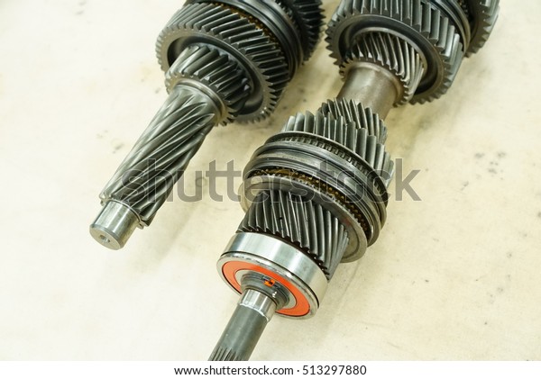 gear engine,\
Engine, transmission gear,\
engine
