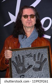 Geddy Lee At The RUSH Induction Into Guitar Center's RockWalk, Guitar Center, Los Angeles, CA 11-20-12