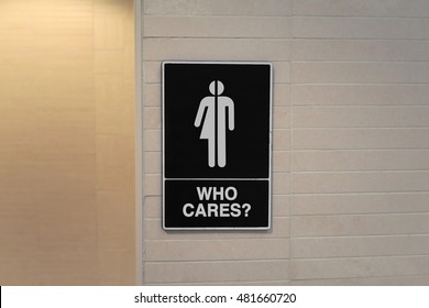    Neutraler GenderRestraum Schild, das sagt: "Wen kümmert es?"                               