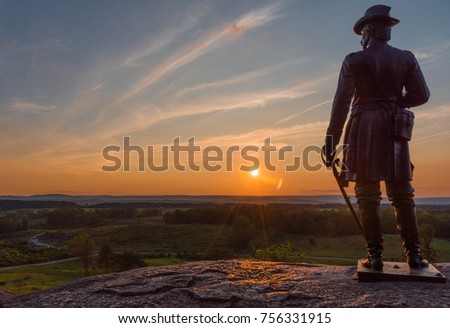 General Gouverneur Warren overlooking Gettysburg.