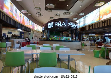 General Maxilom Ave Ext, Cebu City, Cebu/Philippines - 04 23 2019: Food Court In The Robinsons Galleria Cebu