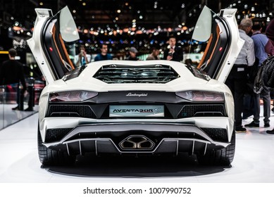 Lamborghini Doors Temaju Kepek Stockfotok Es Vektorkepek