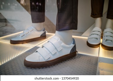 zara company shoes