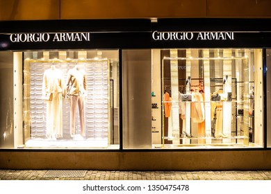 armani shop