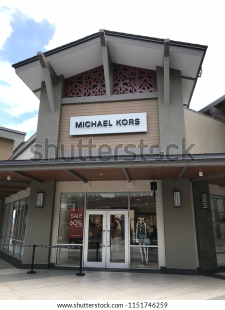 michael kors premium outlet sale