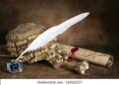 Genuine horsehair judge's wig with parchment and quill