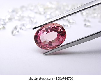 genuine mined natural pink sapphire oval shape cutting precious gemstone for design fashion gems jewelry
