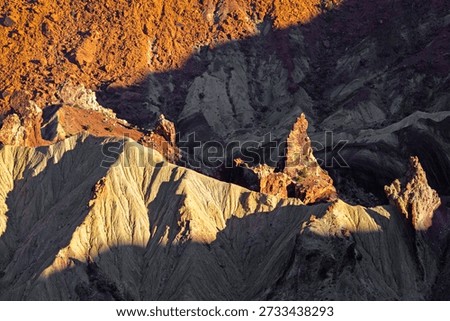 Geologic structures in the center of Upheaval Dome, Canyonlands National Park, Utah