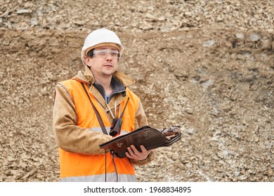 2,217 Geologist Working Images, Stock Photos & Vectors | Shutterstock