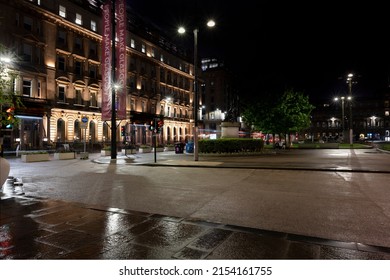 George Square At Night Near Glasgow City Chambers