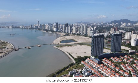 Georgetown, Penang Malaysia - May 20, 2022: The Straits Quay, Landmark Buildings And Villages Along Its Surrounding Beaches