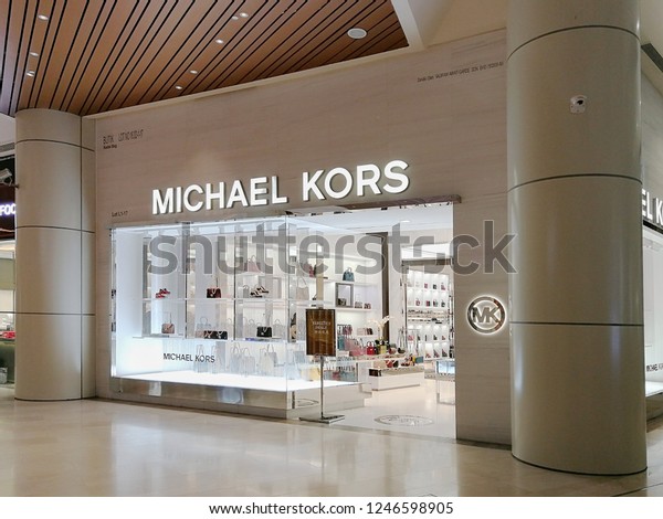 michael kors international mall