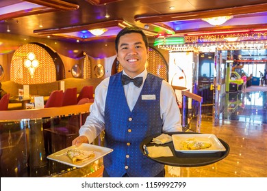 Gerinanger Norway August 6 2018 Waiter Stock Photo 1159992799 ...