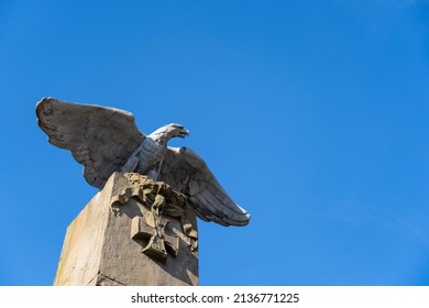 3,758 Eagle stone statue Images, Stock Photos & Vectors | Shutterstock