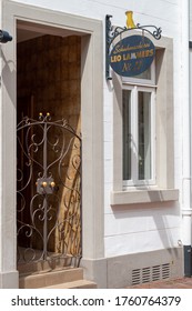 Osnabrück, Germany - 19 June 2020:shoe Maker Shop In The Old Shopping District Of  Town