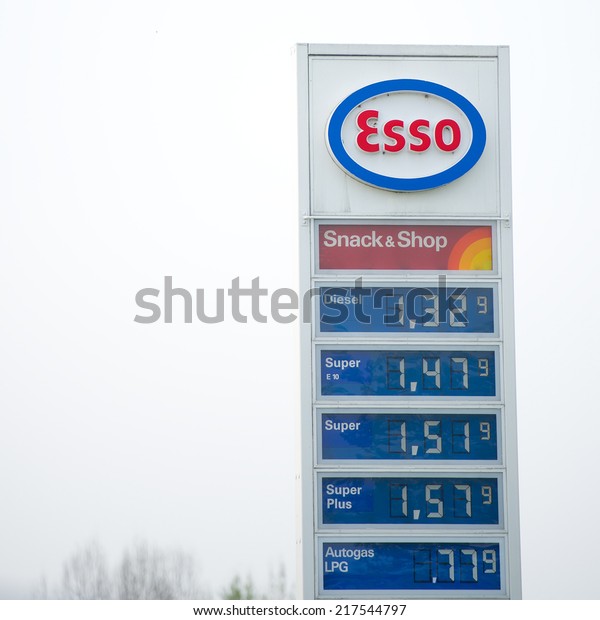 Germany April 3 Esso Petrol Station Stock Photo Edit Now