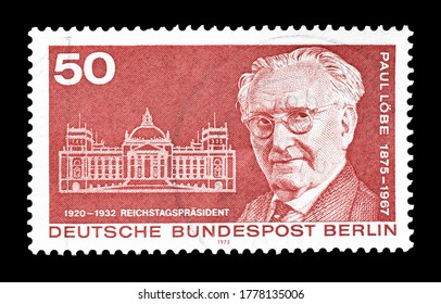 GERMANY, BERLIN - CIRCA 1975 : Cancelled Postage Stamp Printed By Germany, Berlin, That Shows Portrait Of Paul Löbe, Circa 1975.