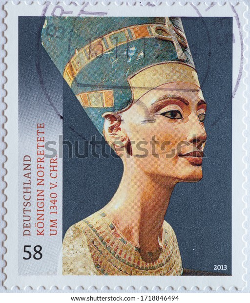 GERMANY - CIRCA 1970: a postage stamp printed in Germany showing the historical bust of the queen Nefertiti