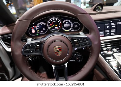 Car Interior Detail Porsche Temaju Kepek Stockfotok Es