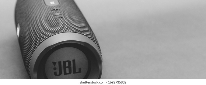 64 Jbl charge 3 Images, Stock Photos  Vectors | Shutterstock