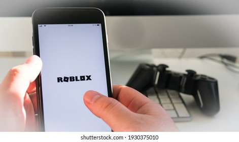 Roblox Game Images Stock Photos Vectors Shutterstock - roblox germany stock
