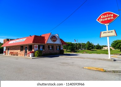 Gettysburg, PA, USA - July 7, 2018: A Dairy Queen Restaurant Is A Chain That Serves Ice Cream, Drinks, And Fast Food Sandwiches.