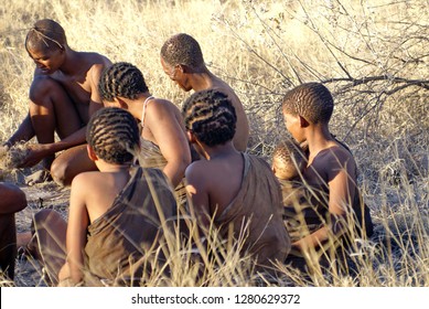 GHANZI, BOTSWANA - CIRCA SEPTEMBER 2012: Khoisan People In The Bush