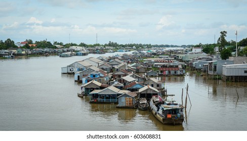 32,684 Traditional Floating House Images, Stock Photos & Vectors ...