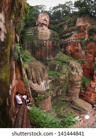 Giant Buddha In Leshan