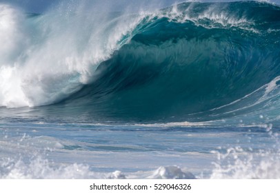 Giant Ocean Wave On The North Shore Of Oahu Hawaii USA Waimea Bay 