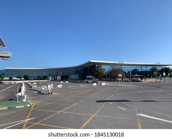 377 Gibraltar international airport Images, Stock Photos & Vectors ...